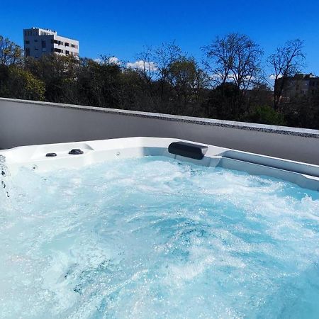 Villa Miema With Jacuzzi Zadar Exteriör bild