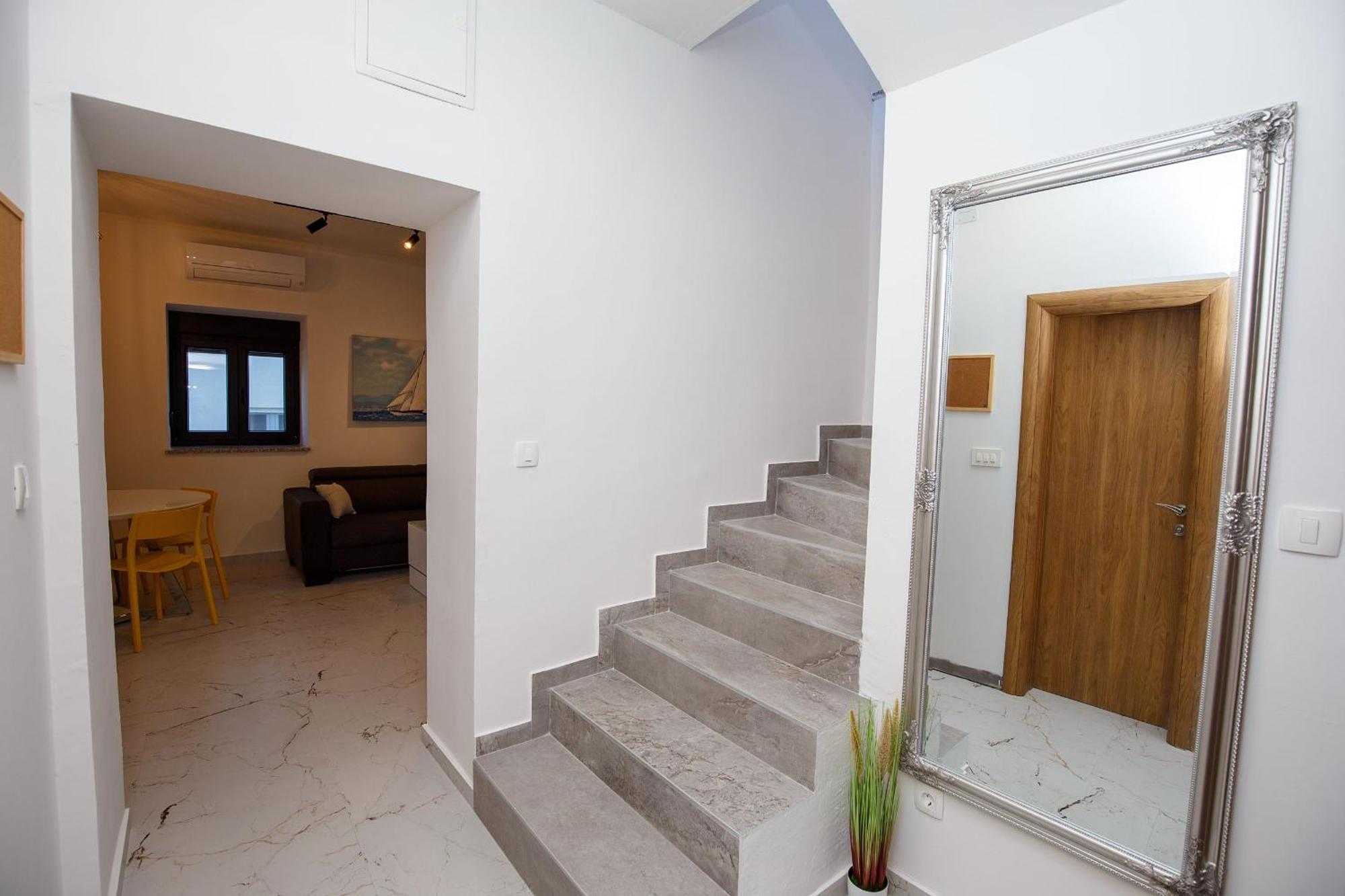 Villa Miema With Jacuzzi Zadar Exteriör bild